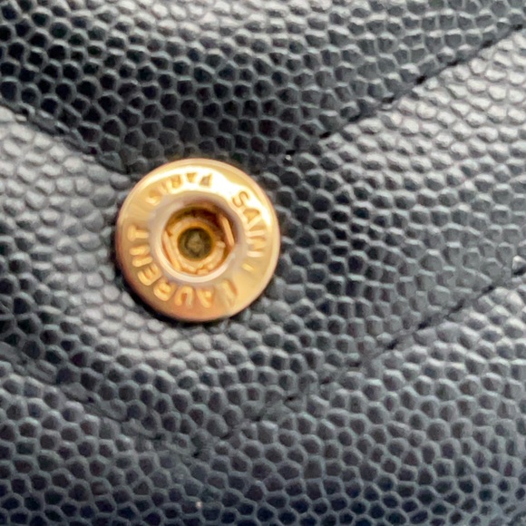 YSL Cassandre Matelassé Large Flap Wallet in Black. - Picture 8 of 10